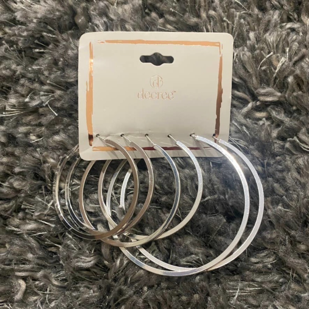 Decree Hoop Earing Set 3-Piece​​​​​​​​​​​